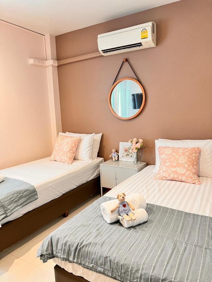 Por Poshtel Kanchanaburi Exterior foto